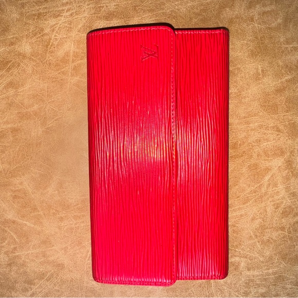 Louis Vuitton Red Epi Wallet - Picture 1 of 12